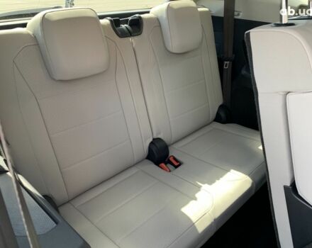 Білий Фольксваген Тігуан, об'ємом двигуна 0 л та пробігом 10 тис. км за 31000 $, фото 8 на Automoto.ua