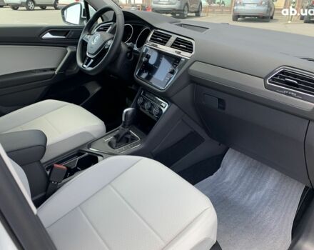 Білий Фольксваген Тігуан, об'ємом двигуна 0 л та пробігом 10 тис. км за 31000 $, фото 9 на Automoto.ua