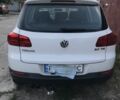 Білий Фольксваген Тігуан, об'ємом двигуна 2 л та пробігом 125 тис. км за 10000 $, фото 5 на Automoto.ua