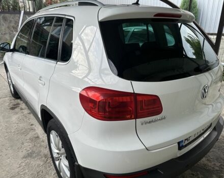 Белый Фольксваген Тигуан, объемом двигателя 2 л и пробегом 173 тыс. км за 17300 $, фото 3 на Automoto.ua