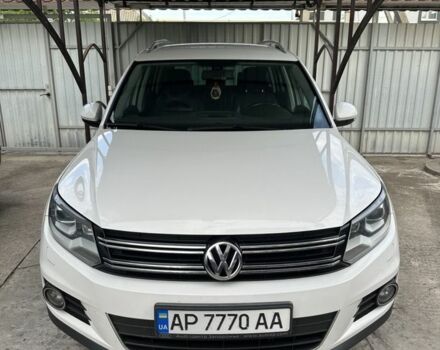 Белый Фольксваген Тигуан, объемом двигателя 2 л и пробегом 173 тыс. км за 17300 $, фото 2 на Automoto.ua