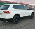 Белый Фольксваген Тигуан, объемом двигателя 2 л и пробегом 144 тыс. км за 16650 $, фото 1 на Automoto.ua