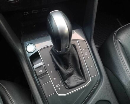 Белый Фольксваген Тигуан, объемом двигателя 2 л и пробегом 144 тыс. км за 16650 $, фото 16 на Automoto.ua