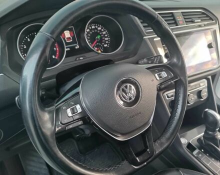 Белый Фольксваген Тигуан, объемом двигателя 2 л и пробегом 144 тыс. км за 16650 $, фото 9 на Automoto.ua