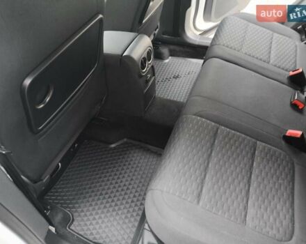 Білий Фольксваген Тігуан, об'ємом двигуна 1.97 л та пробігом 140 тис. км за 12000 $, фото 27 на Automoto.ua