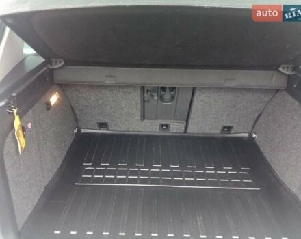 Білий Фольксваген Тігуан, об'ємом двигуна 1.97 л та пробігом 140 тис. км за 12000 $, фото 13 на Automoto.ua