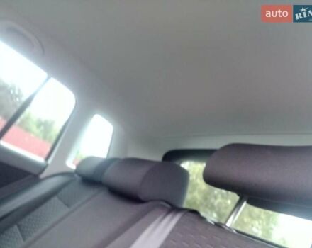 Білий Фольксваген Тігуан, об'ємом двигуна 1.97 л та пробігом 140 тис. км за 12000 $, фото 34 на Automoto.ua