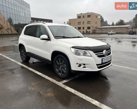 Білий Фольксваген Тігуан, об'ємом двигуна 1.4 л та пробігом 202 тис. км за 8699 $, фото 2 на Automoto.ua