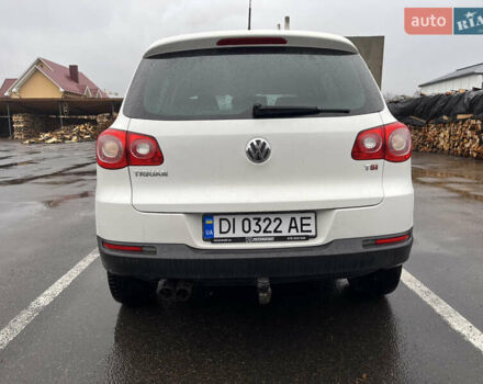 Білий Фольксваген Тігуан, об'ємом двигуна 1.4 л та пробігом 202 тис. км за 8699 $, фото 10 на Automoto.ua