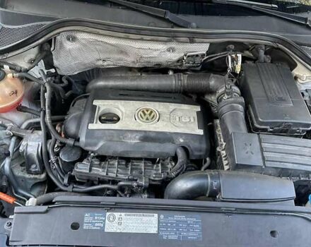 Белый Фольксваген Тигуан, объемом двигателя 2.36 л и пробегом 200 тыс. км за 9000 $, фото 13 на Automoto.ua