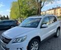 Белый Фольксваген Тигуан, объемом двигателя 2.36 л и пробегом 200 тыс. км за 9000 $, фото 12 на Automoto.ua