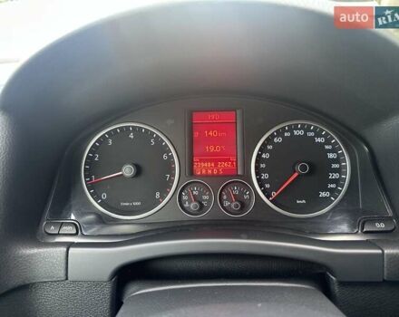 Белый Фольксваген Тигуан, объемом двигателя 1.98 л и пробегом 239 тыс. км за 12999 $, фото 21 на Automoto.ua