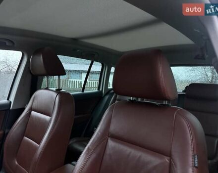 Белый Фольксваген Тигуан, объемом двигателя 1.97 л и пробегом 262 тыс. км за 12000 $, фото 3 на Automoto.ua