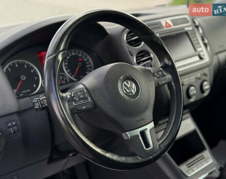 Белый Фольксваген Тигуан, объемом двигателя 1.4 л и пробегом 225 тыс. км за 9700 $, фото 15 на Automoto.ua