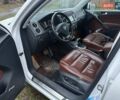 Белый Фольксваген Тигуан, объемом двигателя 1.97 л и пробегом 262 тыс. км за 12000 $, фото 5 на Automoto.ua