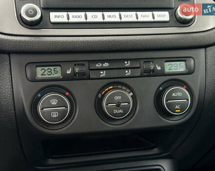 Белый Фольксваген Тигуан, объемом двигателя 1.4 л и пробегом 225 тыс. км за 9700 $, фото 44 на Automoto.ua