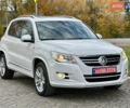 Белый Фольксваген Тигуан, объемом двигателя 1.4 л и пробегом 225 тыс. км за 9700 $, фото 3 на Automoto.ua