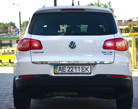 Белый Фольксваген Тигуан, объемом двигателя 2 л и пробегом 180 тыс. км за 11700 $, фото 13 на Automoto.ua