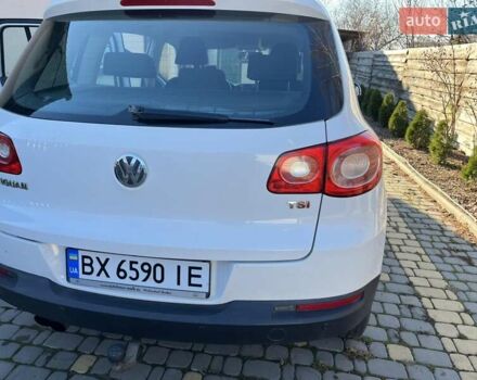 Белый Фольксваген Тигуан, объемом двигателя 1.4 л и пробегом 226 тыс. км за 9660 $, фото 41 на Automoto.ua