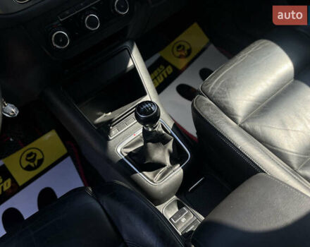 Белый Фольксваген Тигуан, объемом двигателя 1.97 л и пробегом 221 тыс. км за 12800 $, фото 23 на Automoto.ua