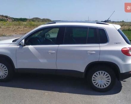 Белый Фольксваген Тигуан, объемом двигателя 1.4 л и пробегом 183 тыс. км за 10200 $, фото 20 на Automoto.ua