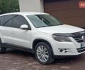 Білий Фольксваген Тігуан, об'ємом двигуна 2 л та пробігом 338 тис. км за 8650 $, фото 10 на Automoto.ua