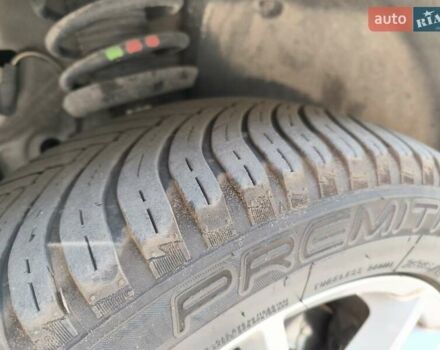 Белый Фольксваген Тигуан, объемом двигателя 2 л и пробегом 150 тыс. км за 10500 $, фото 4 на Automoto.ua