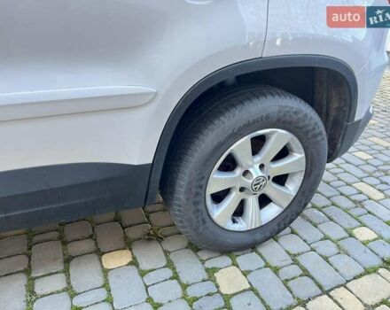 Белый Фольксваген Тигуан, объемом двигателя 1.4 л и пробегом 226 тыс. км за 9660 $, фото 31 на Automoto.ua