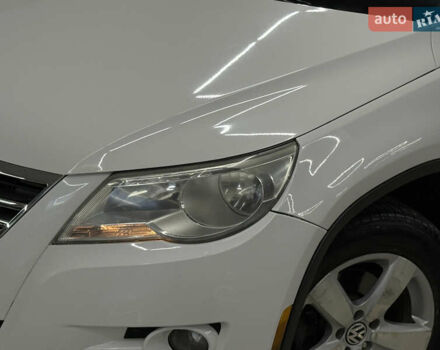 Белый Фольксваген Тигуан, объемом двигателя 1.98 л и пробегом 348 тыс. км за 8999 $, фото 2 на Automoto.ua