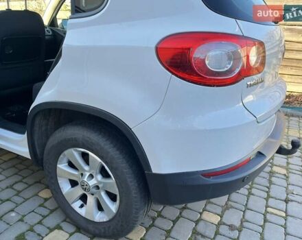 Белый Фольксваген Тигуан, объемом двигателя 1.4 л и пробегом 226 тыс. км за 9660 $, фото 38 на Automoto.ua