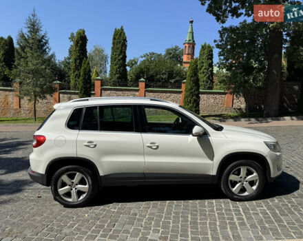 Білий Фольксваген Тігуан, об'ємом двигуна 2 л та пробігом 271 тис. км за 11600 $, фото 6 на Automoto.ua