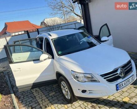 Белый Фольксваген Тигуан, объемом двигателя 1.4 л и пробегом 226 тыс. км за 9660 $, фото 12 на Automoto.ua