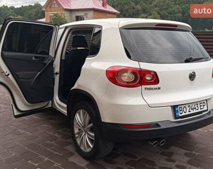 Білий Фольксваген Тігуан, об'ємом двигуна 2 л та пробігом 338 тис. км за 8650 $, фото 47 на Automoto.ua