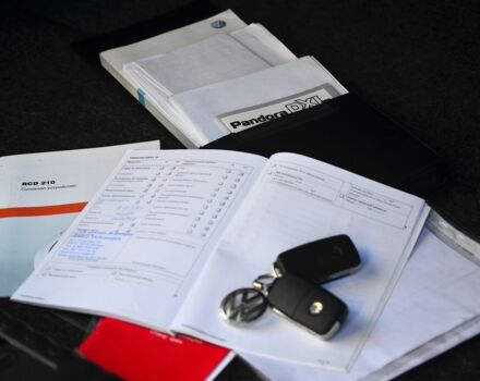 Белый Фольксваген Тигуан, объемом двигателя 2 л и пробегом 180 тыс. км за 11700 $, фото 17 на Automoto.ua