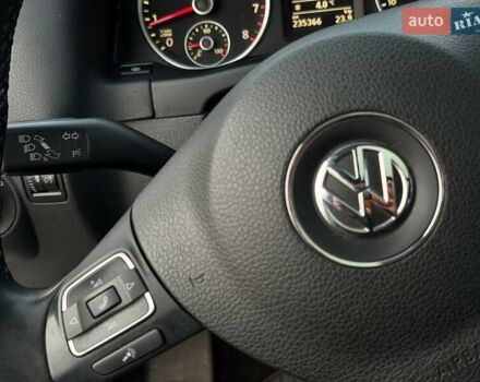 Белый Фольксваген Тигуан, объемом двигателя 2 л и пробегом 235 тыс. км за 11300 $, фото 27 на Automoto.ua