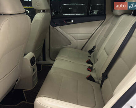 Белый Фольксваген Тигуан, объемом двигателя 1.98 л и пробегом 348 тыс. км за 8999 $, фото 21 на Automoto.ua