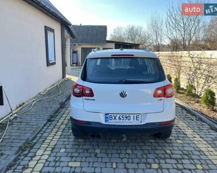 Белый Фольксваген Тигуан, объемом двигателя 1.4 л и пробегом 226 тыс. км за 9660 $, фото 23 на Automoto.ua