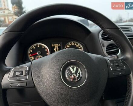 Белый Фольксваген Тигуан, объемом двигателя 2 л и пробегом 235 тыс. км за 11300 $, фото 25 на Automoto.ua
