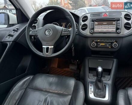 Белый Фольксваген Тигуан, объемом двигателя 2 л и пробегом 235 тыс. км за 11300 $, фото 20 на Automoto.ua