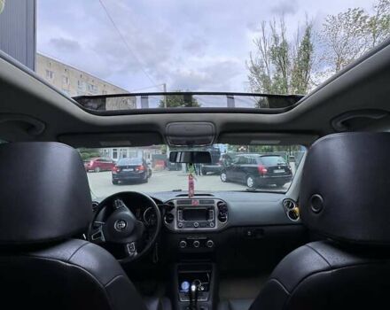 Білий Фольксваген Тігуан, об'ємом двигуна 1.98 л та пробігом 135 тис. км за 10800 $, фото 14 на Automoto.ua