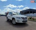 Білий Фольксваген Тігуан, об'ємом двигуна 2 л та пробігом 210 тис. км за 13500 $, фото 9 на Automoto.ua