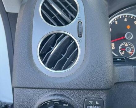 Белый Фольксваген Тигуан, объемом двигателя 1.4 л и пробегом 226 тыс. км за 9660 $, фото 51 на Automoto.ua