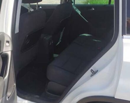 Белый Фольксваген Тигуан, объемом двигателя 1.4 л и пробегом 183 тыс. км за 10200 $, фото 15 на Automoto.ua