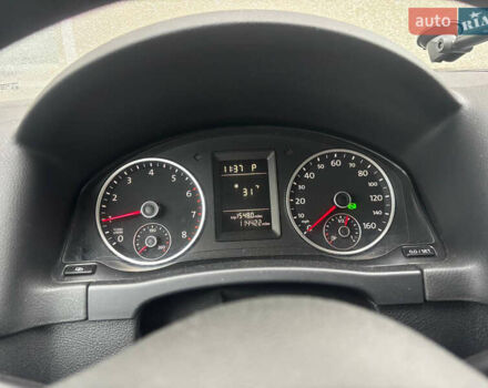 Білий Фольксваген Тігуан, об'ємом двигуна 2 л та пробігом 184 тис. км за 10000 $, фото 18 на Automoto.ua