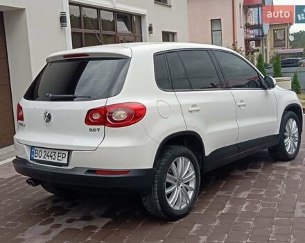 Білий Фольксваген Тігуан, об'ємом двигуна 2 л та пробігом 338 тис. км за 8650 $, фото 14 на Automoto.ua