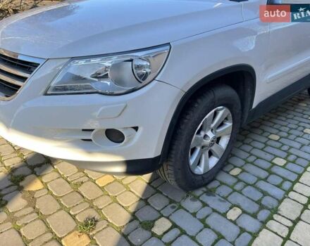 Белый Фольксваген Тигуан, объемом двигателя 1.4 л и пробегом 226 тыс. км за 9660 $, фото 18 на Automoto.ua