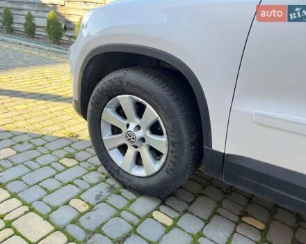 Белый Фольксваген Тигуан, объемом двигателя 1.4 л и пробегом 226 тыс. км за 9660 $, фото 33 на Automoto.ua