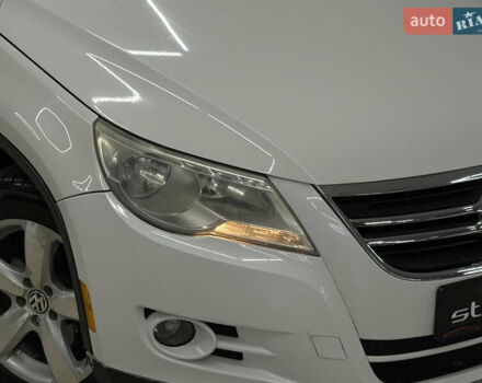 Белый Фольксваген Тигуан, объемом двигателя 1.98 л и пробегом 348 тыс. км за 8999 $, фото 6 на Automoto.ua