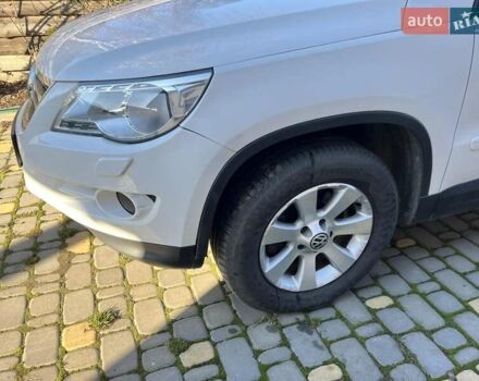 Белый Фольксваген Тигуан, объемом двигателя 1.4 л и пробегом 226 тыс. км за 9660 $, фото 17 на Automoto.ua