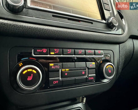 Белый Фольксваген Тигуан, объемом двигателя 1.97 л и пробегом 257 тыс. км за 14999 $, фото 41 на Automoto.ua